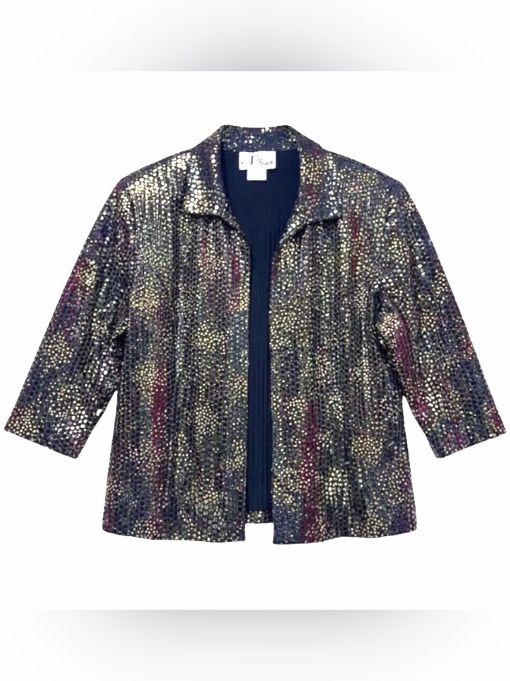 #MetallicJacket #SparkleTopper #GlitzAndGlam #ShimmerKnit #DiscoAesthetic